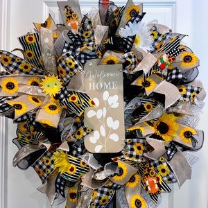 Welcome Home Sunflower Wreath